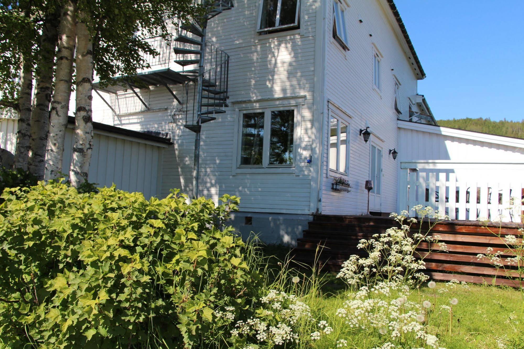Rundhaug Gjestegard Exterior foto